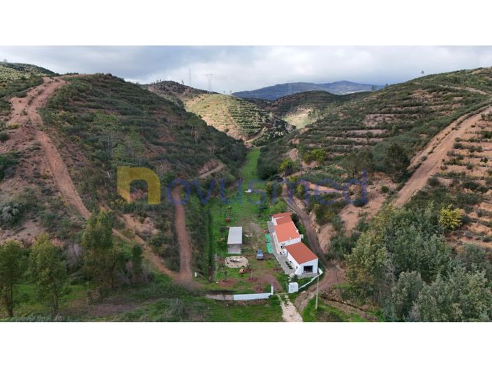 Image No.36-2 Bed Farmhouse for sale