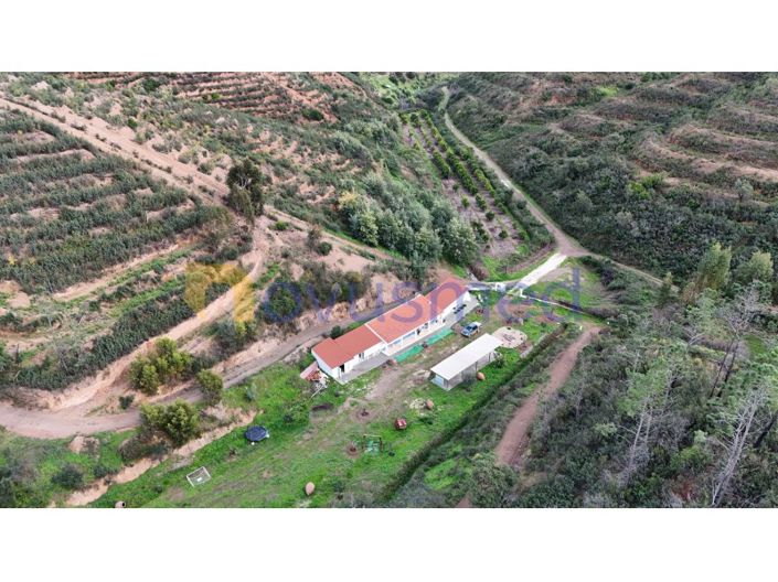 Image No.4-2 Bed Farmhouse for sale