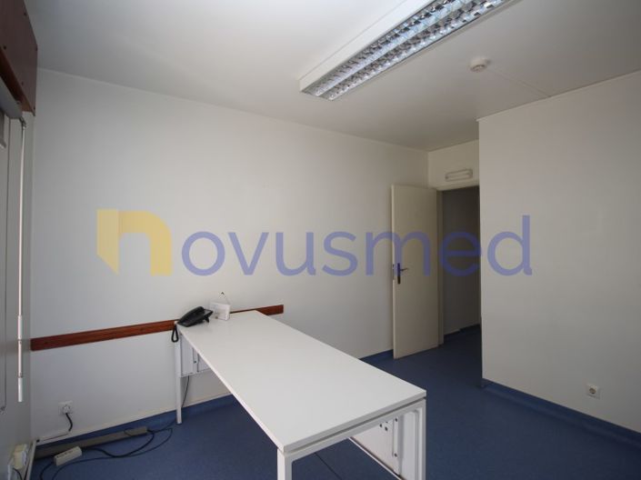 Image No.19-3 Bed Apartment for sale