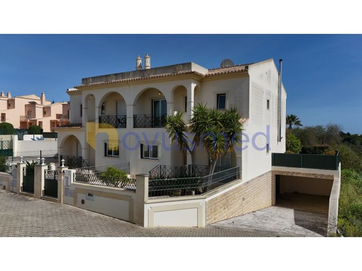 Image No.2-4 Bed House for sale