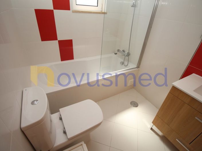 Image No.22-4 Bed House for sale