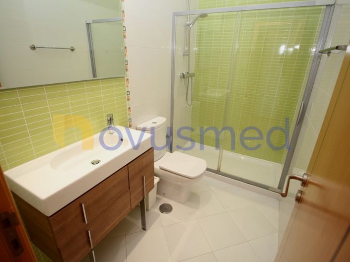 Image No.24-4 Bed House for sale