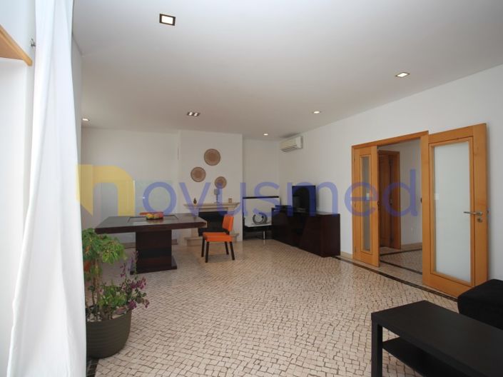 Image No.28-4 Bed House for sale