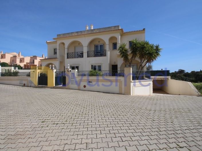Image No.3-4 Bed House for sale