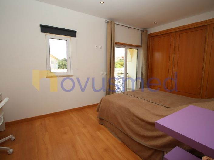 Image No.32-4 Bed House for sale