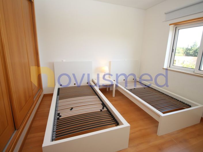 Image No.42-4 Bed House for sale