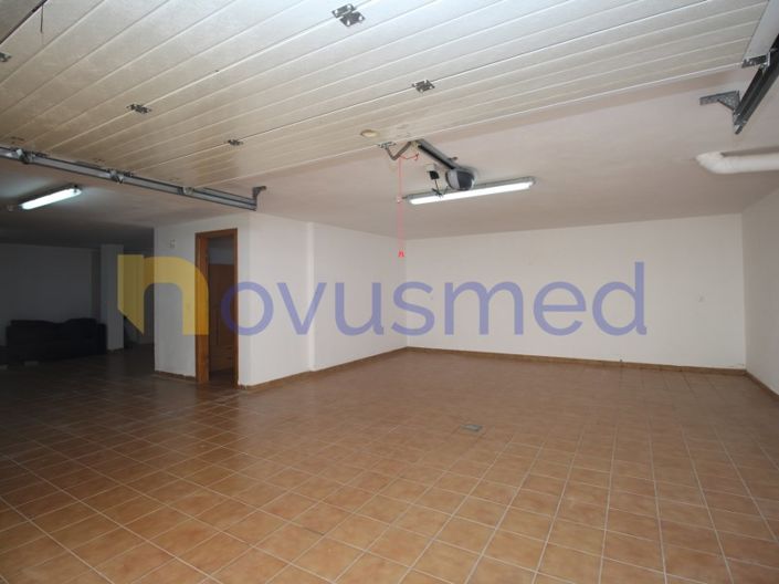 Image No.45-4 Bed House for sale