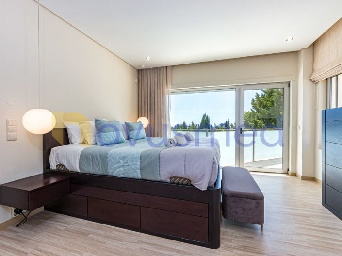 Image No.21-4 Bed House for sale