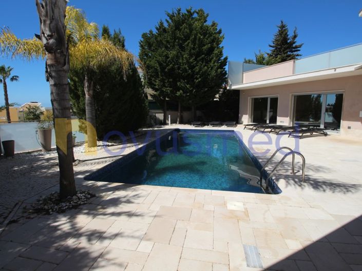 Image No.34-4 Bed House for sale