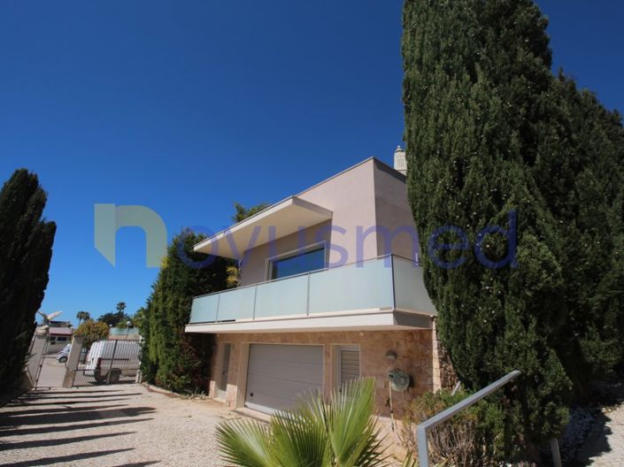 Image No.36-4 Bed House for sale