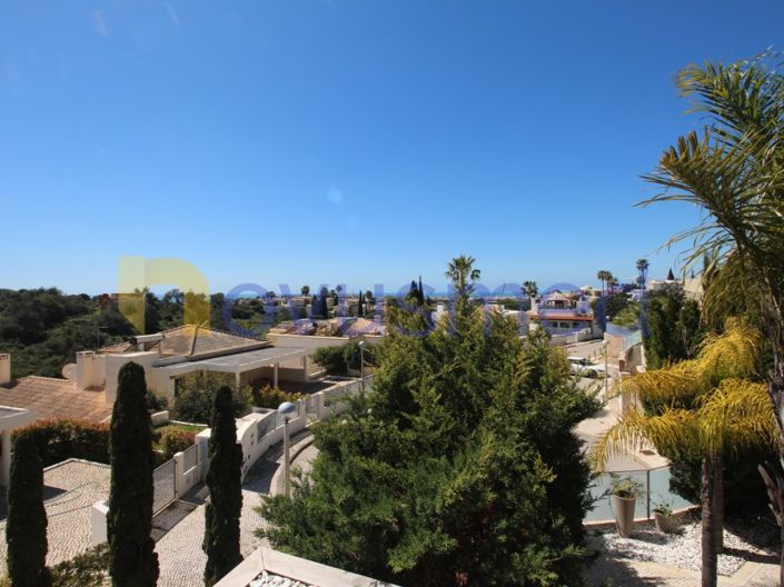 Image No.49-4 Bed House for sale