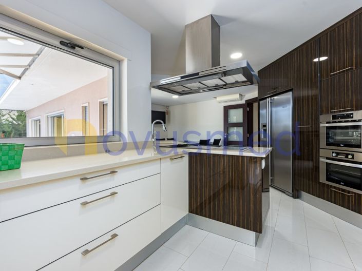 Image No.54-4 Bed House for sale