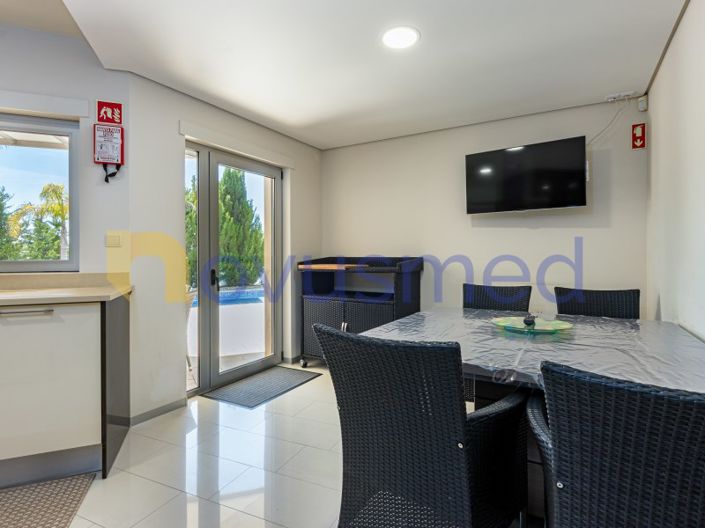 Image No.56-4 Bed House for sale