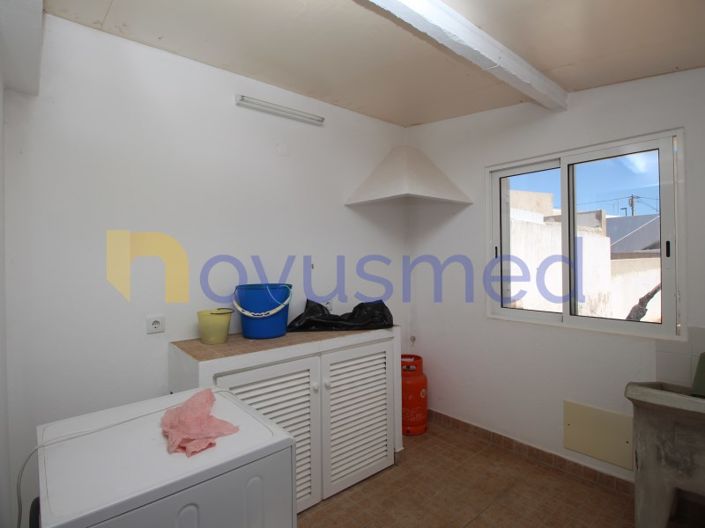 Image No.13-3 Bed House for sale