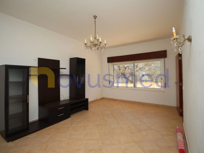 Image No.17-3 Bed House for sale