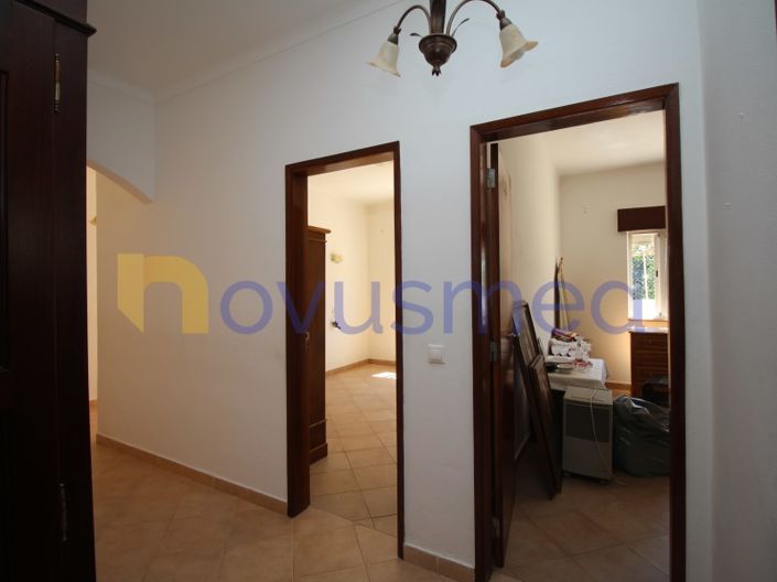Image No.34-3 Bed House for sale