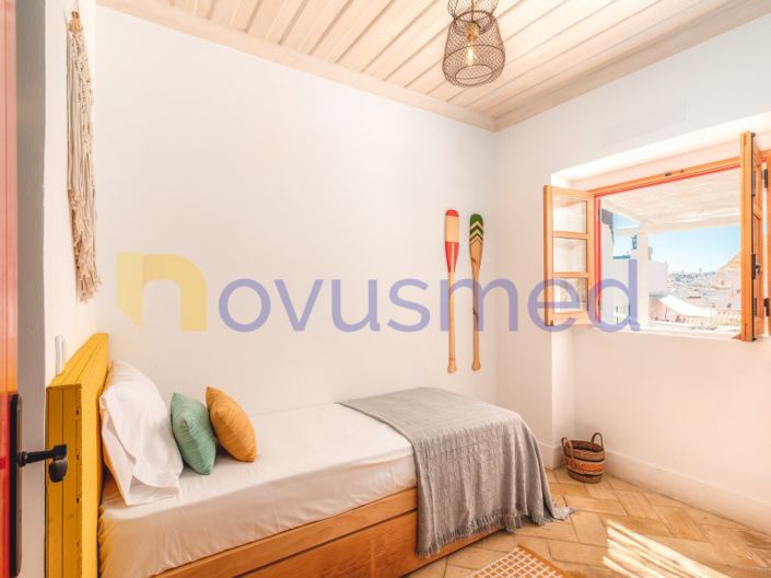 Image No.27-2 Bed House for sale