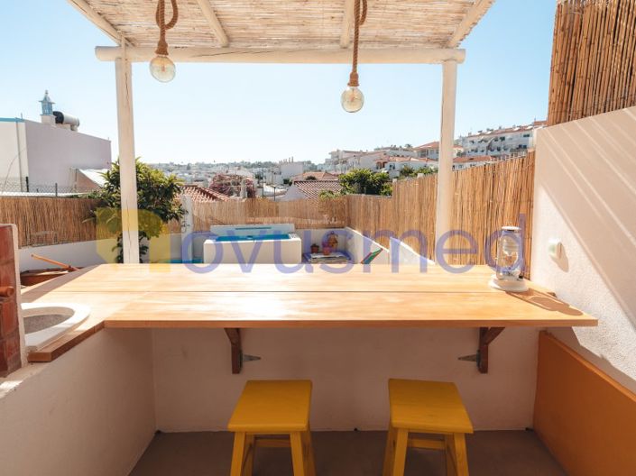 Image No.53-2 Bed House for sale