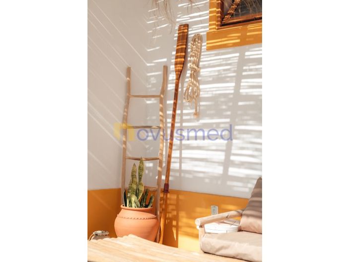 Image No.54-2 Bed House for sale