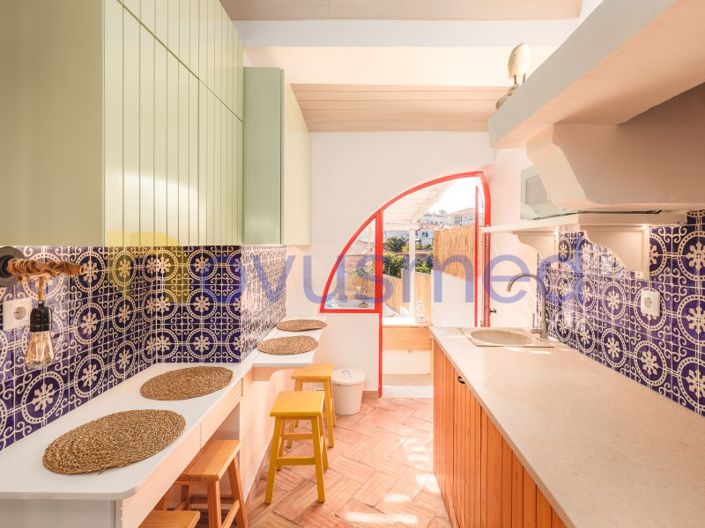 Image No.60-2 Bed House for sale