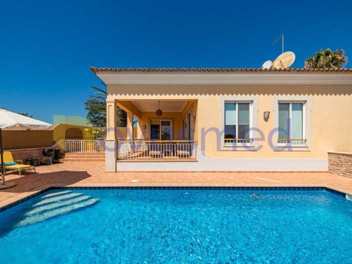 Image No.10-4 Bed House for sale