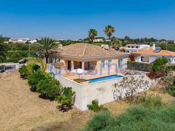 Image No.15-4 Bed House for sale