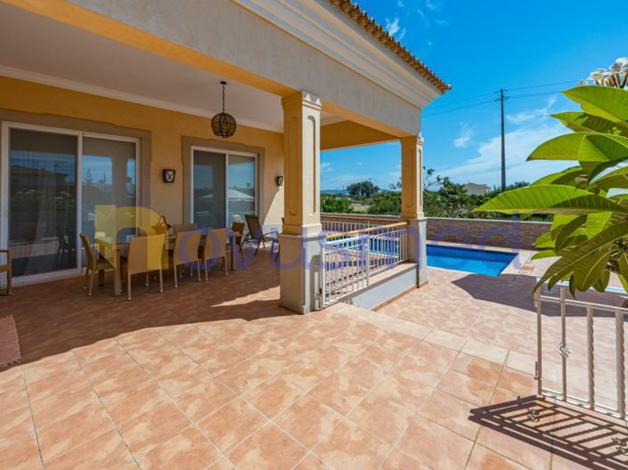 Image No.22-4 Bed House for sale