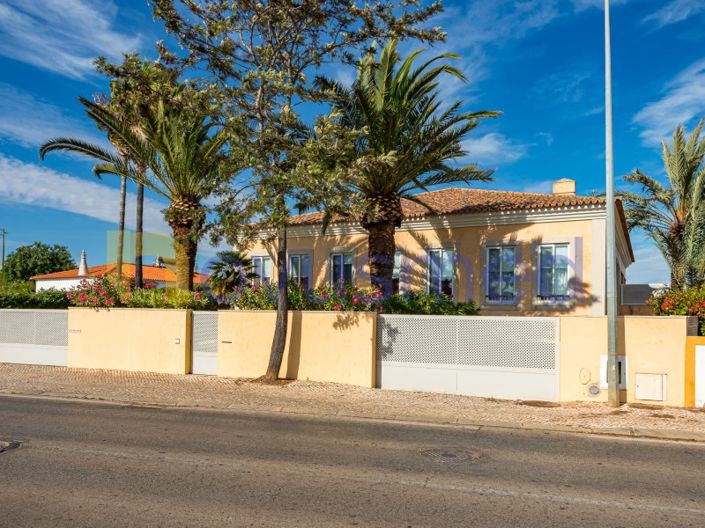 Image No.31-4 Bed House for sale