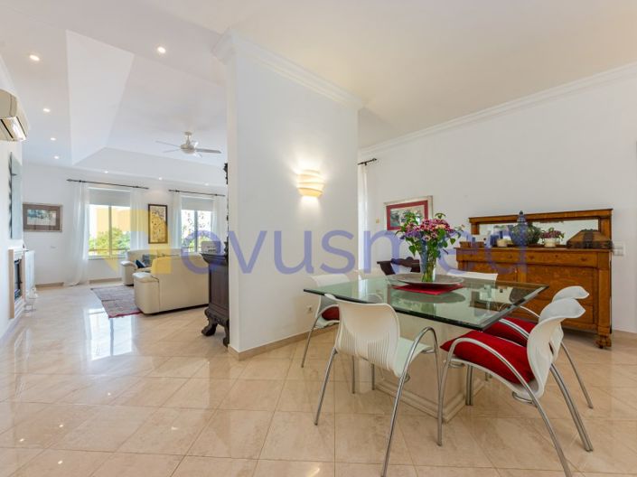 Image No.37-4 Bed House for sale