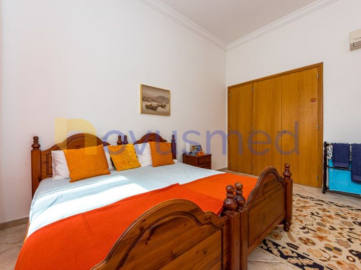 Image No.48-4 Bed House for sale