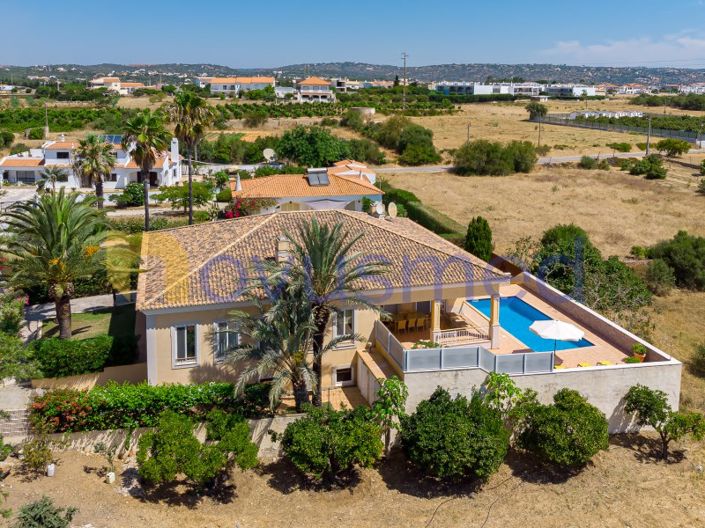 Image No.7-4 Bed House for sale