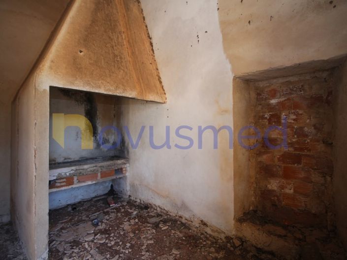 Image No.12-3 Bed House for sale