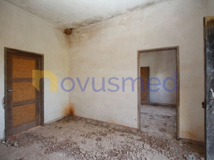 Image No.22-3 Bed House for sale