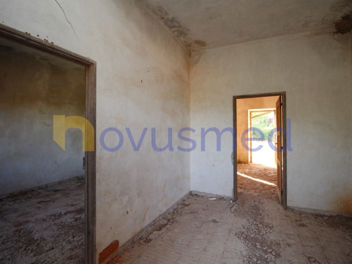 Image No.35-3 Bed House for sale