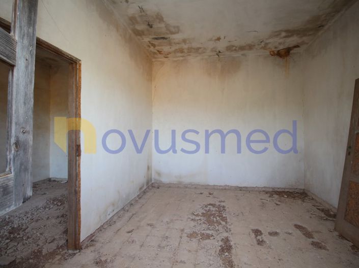 Image No.36-3 Bed House for sale