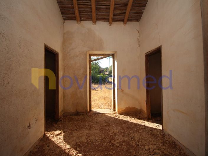 Image No.6-3 Bed House for sale