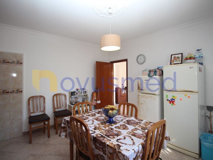 Image No.10-2 Bed House for sale