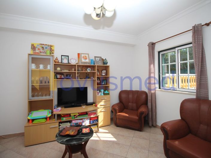 Image No.16-2 Bed House for sale