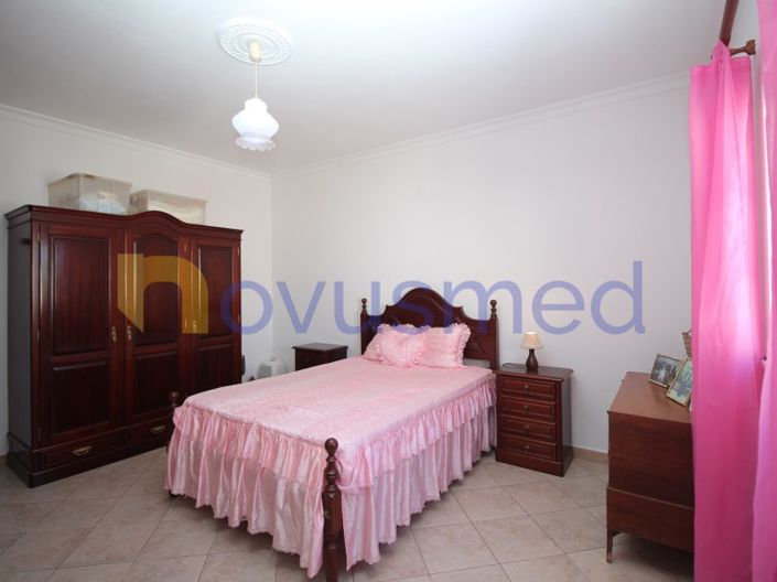 Image No.32-2 Bed House for sale