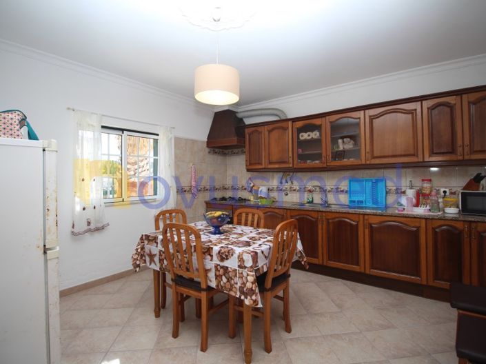 Image No.9-2 Bed House for sale