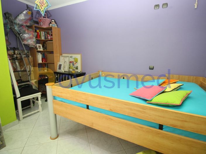 Image No.40-5 Bed House for sale