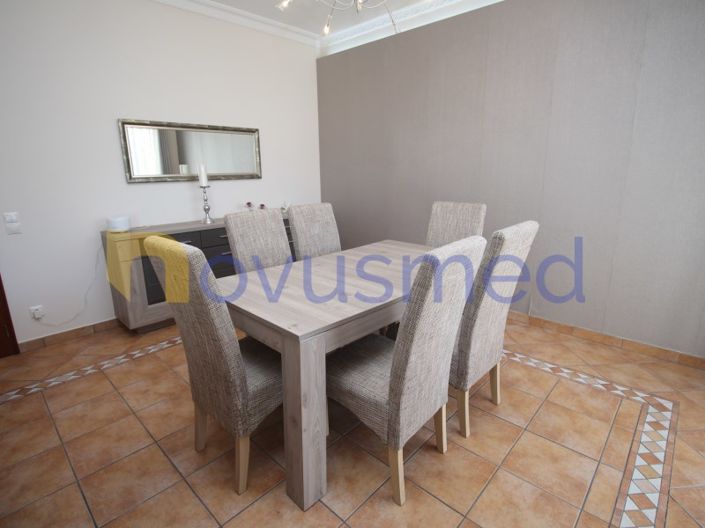 Image No.10-4 Bed House for sale