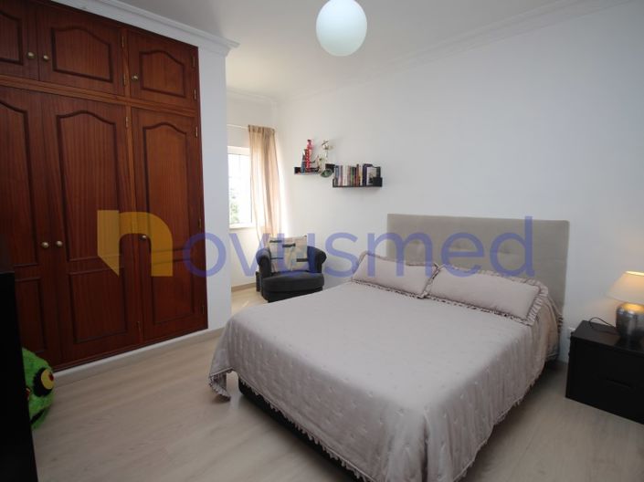 Image No.14-4 Bed House for sale