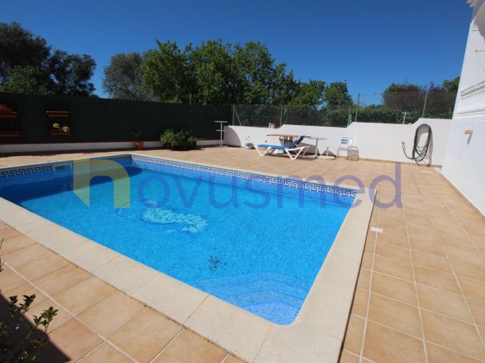 Image No.16-4 Bed House for sale