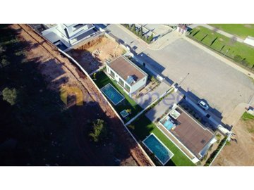 idbaa9bc01-0000-0500-0000-0000183015e4