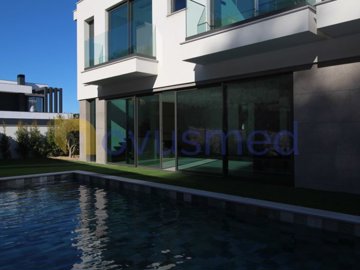 idbaa9bc01-0000-0500-0000-000018377d05