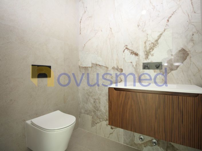 Image No.50-4 Bed House for sale