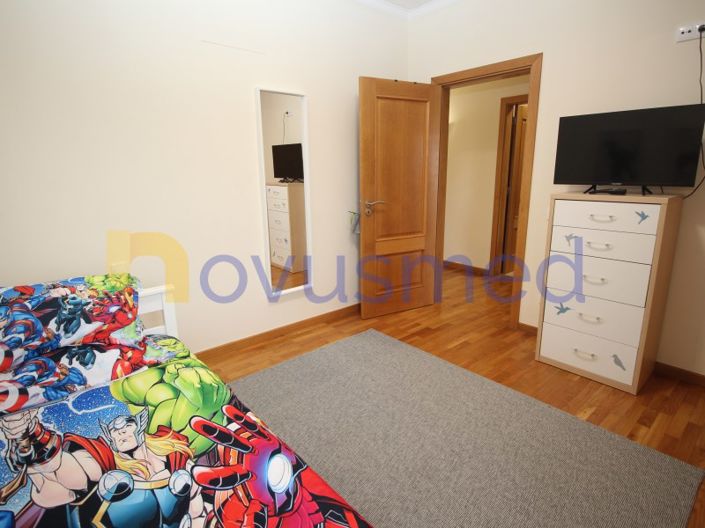 Image No.21-4 Bed House for sale