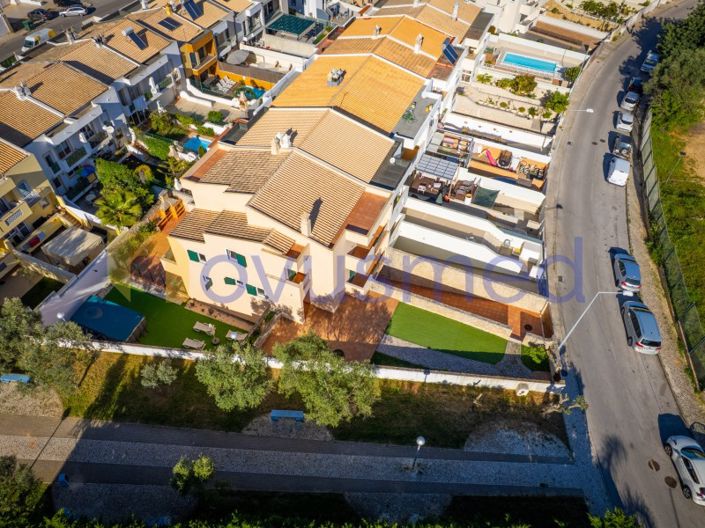 Image No.45-4 Bed House for sale