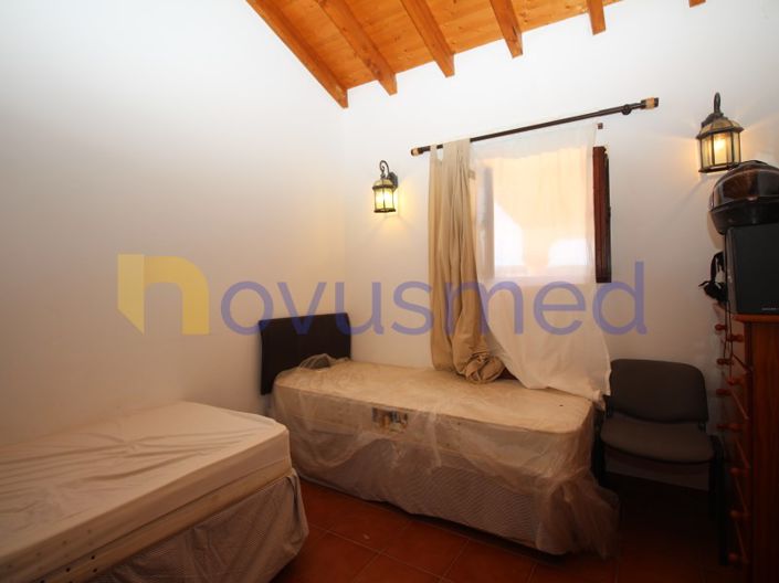 Image No.16-3 Bed House for sale